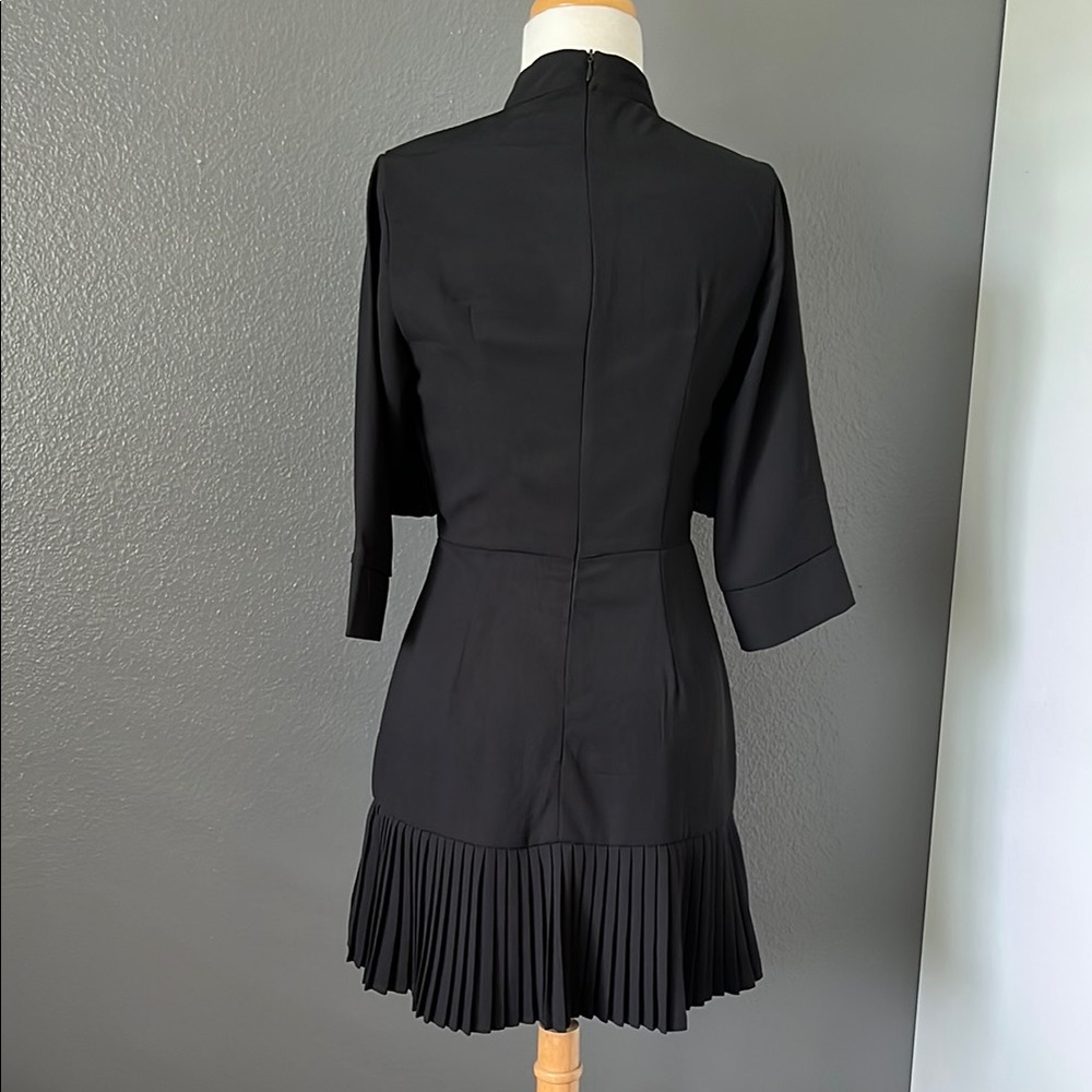 PrettyLittleThing Black Sheath Dress with 3/4 Sleeves and Mock Neck - Picture 4 of 12